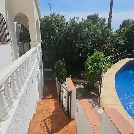 Schuetze Con Piscina Privada Hébergement de vacances Peñíscola